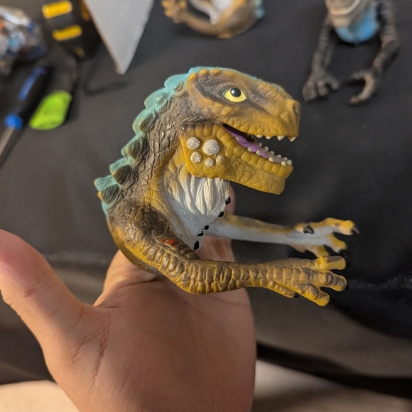 Godzilla Finger Puppets 1998 Toho - Picture 6 of 8